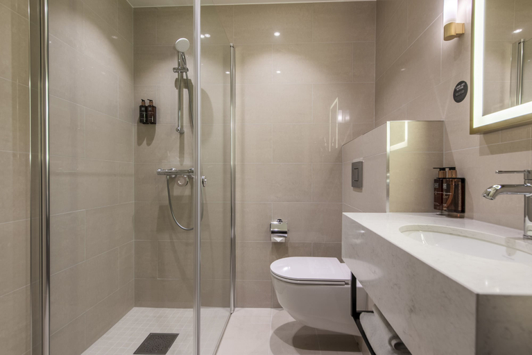 Bathroom 5, Home Hotel Grand Gjovik, Gjøvik