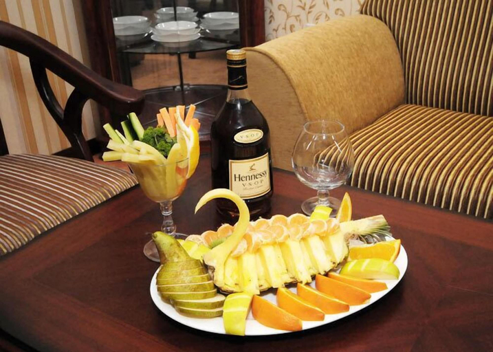 Food & Drinks 5, Royal Hotel, Baku