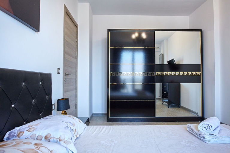 Bedroom 3, Aparthotel Ella Alezzi, Navodari