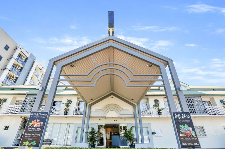 Exterior & Views 2, Coral Tree Inn, Cairns