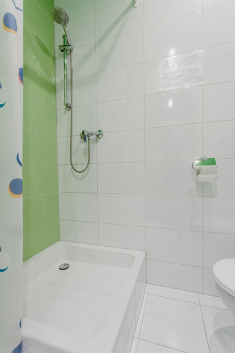 Bathroom 3, Tara Hostel, Kraków City