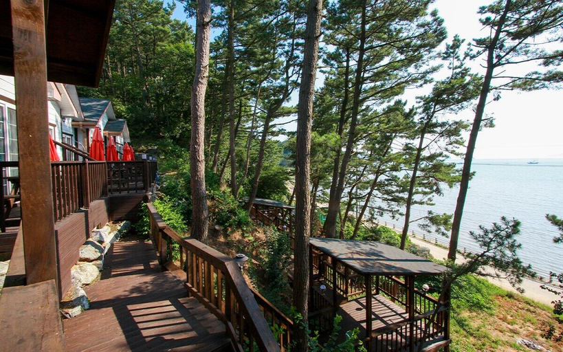 Others 5, Haesol Maru Pension Taean, Taean