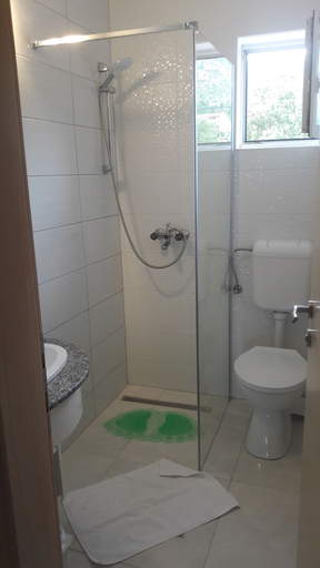 Bathroom 3, Apartments and rooms Marko, Starigrad