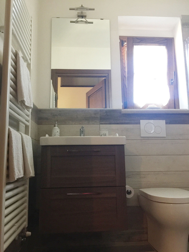 Bathroom 5, Bed & Breakfast Podere La Pace, Livorno