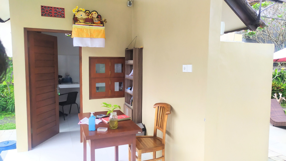 Others 4, Indraprastha 2 Bungalow, Gianyar