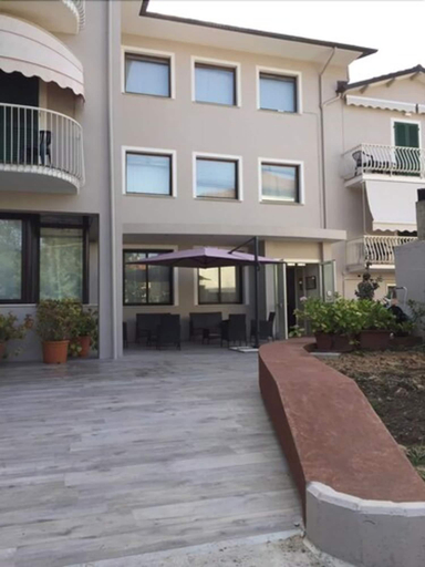 Exterior & Views 2, Hotel Monti, Pistoia
