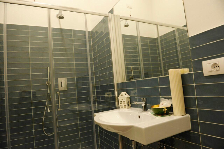 Bathroom 3, Il Granaio di Rossetti Elisabetta, Perugia