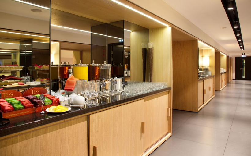 Food & Drinks 4, AZIMUT Hotel Tulskaya Moscow, Central