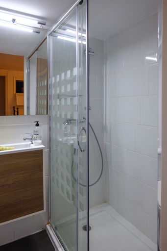 Bathroom 4, Hostal Orsi, Baleares