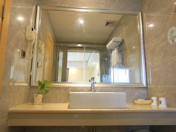 Bedroom 4, Greentree Alliance Foshan West Station Luowu Road, Foshan