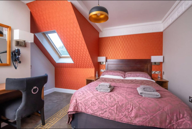 Bedroom 3, Guildford Manor Hotel & Spa, Surrey