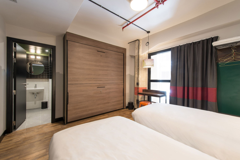Bedroom 2, Generator Madrid, Madrid