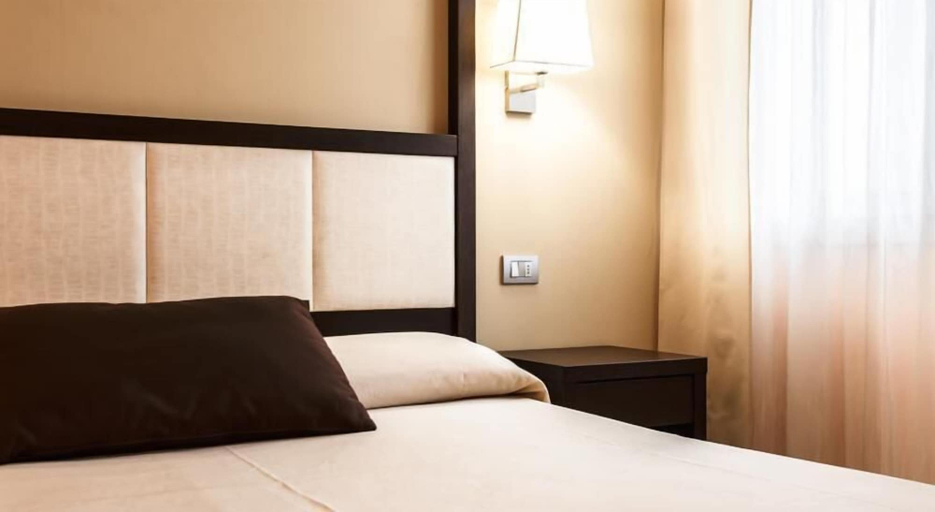 Bedroom 3, Hotel Zen, Forli' - Cesena