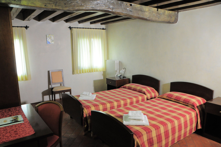 Bedroom 5, Hotel La Corte, Padua