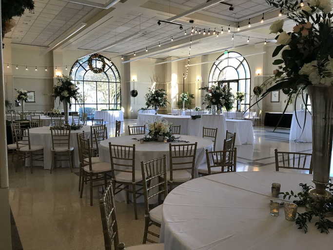 Food & Drinks 5, The Cook Hotel and Conference Center at LSU, East Baton Rouge