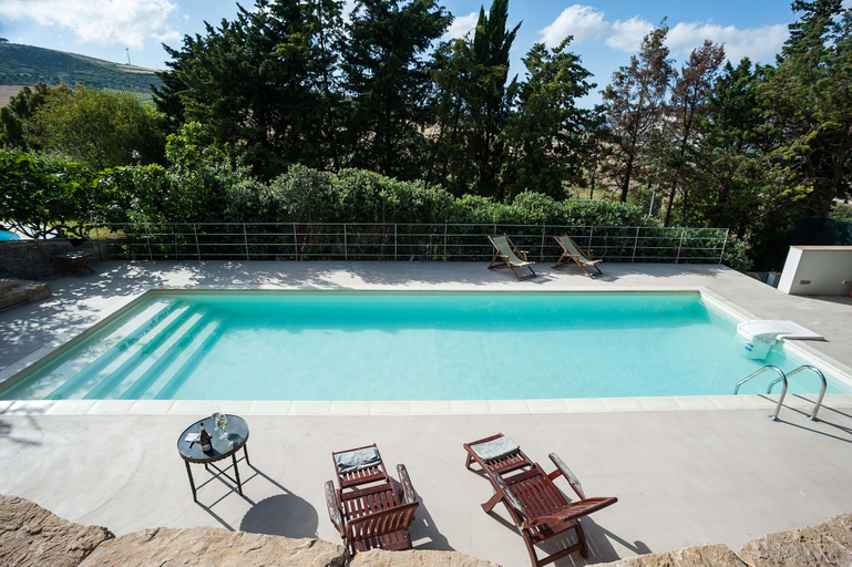 Pool 4, Baglio Maranzano - Titi, Trapani