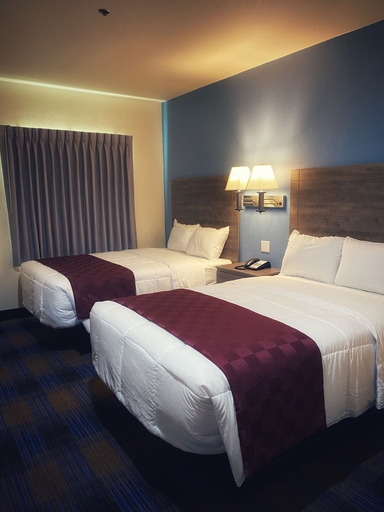 Bedroom 2, Lone Star Inn, Wise