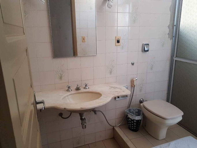 Bathroom 3, Scala Hotel Barretos, Barretos
