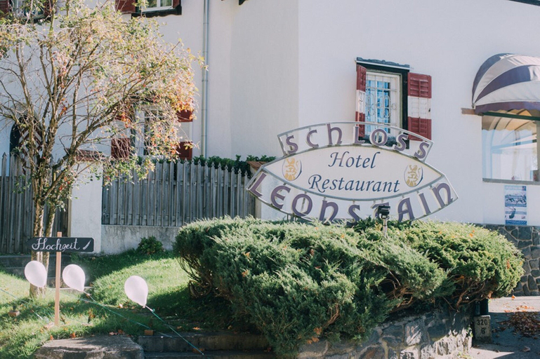 Exterior & Views 1, Hotel Schloss Leonstain, Klagenfurt Land