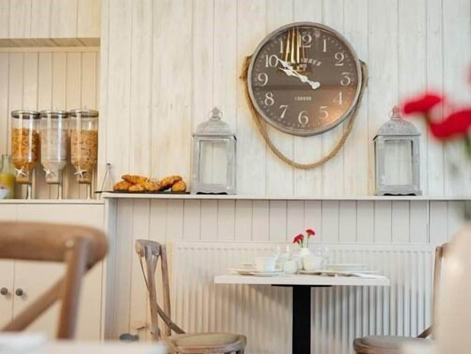 Food & Drinks 4, Lindholme Guest House, Pembrokeshire