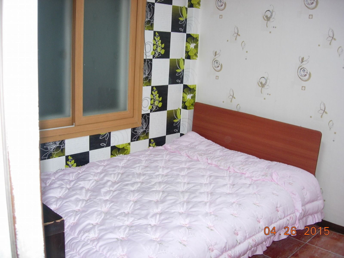 Bedroom 3, Samwonjang Motel, Jung