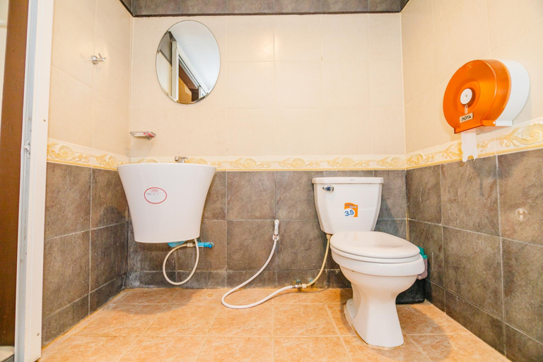 Bathroom, Huandalha Resort, Muang Lamphun