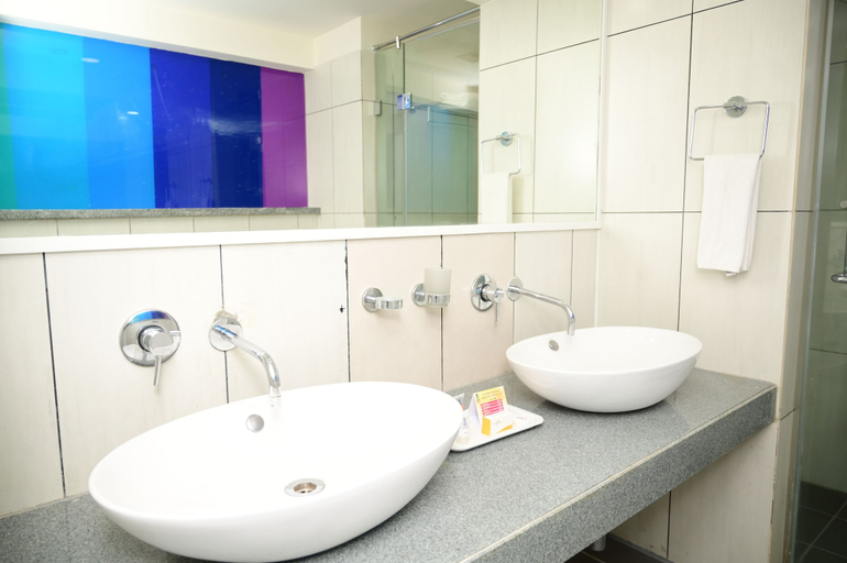 Bathroom 5, Icon Select by Bhagini, Bangalore