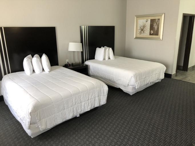 Bedroom 3, Lea County Inn, Lea