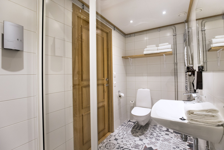 Bathroom 5, Lannalodge, Lekeberg