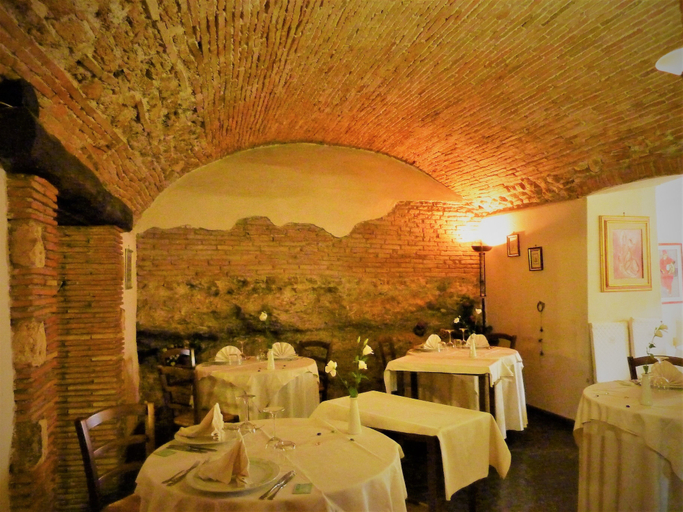 Food & Drinks 5, Hotel La Rocca, Terni