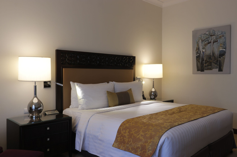Bedroom 4, Fairmont Makati, Makati City