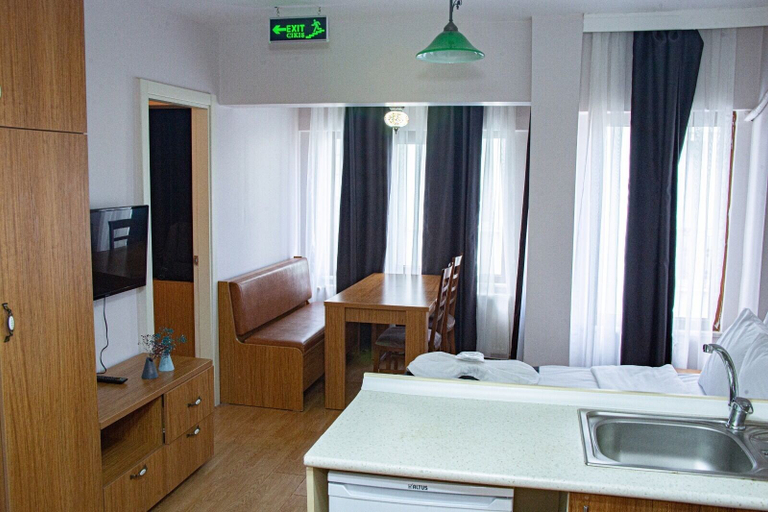 Bedroom 2, Three Apples Suites and Hotel, Beyoğlu