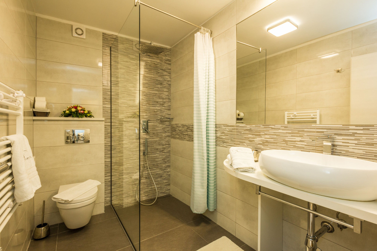 Bathroom 3, Aparthotel Gimi, Mošćenička Draga