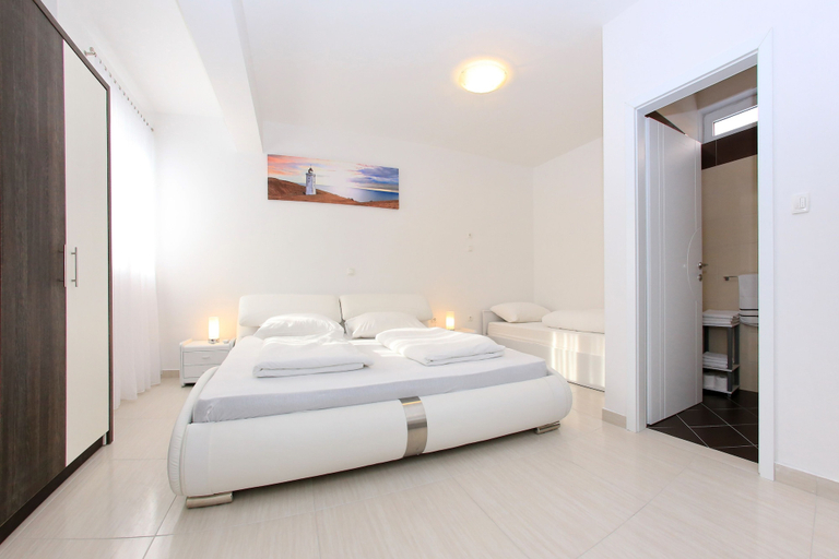 Bedroom 2, Villa Visnjik, Zadar