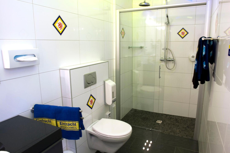 Bathroom 5, Hotel Deutsches Haus, Braunschweig
