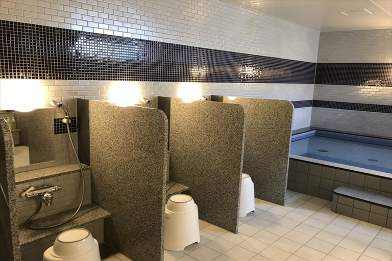 Bathroom 5, Green Rich Hotel & Capsule Naha Artificial Hot Spring Futamata Yunohana, Naha