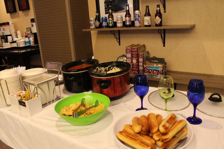 Food & Drinks 5, Hampton Inn Belton/Kansas City area, Kansas City
