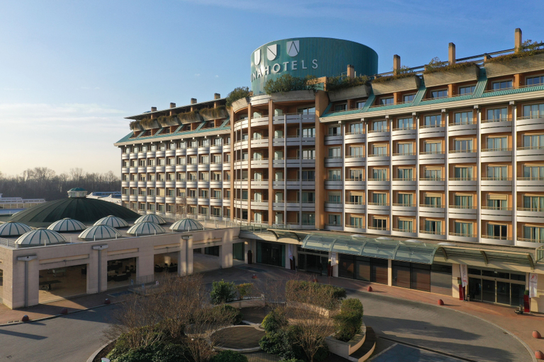 Exterior & Views 2, UNA Hotels Expo Fiera Milano, Milano