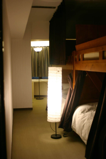 Bedroom 4, Kagoshima Guest House M104 - Hostel, Kagoshima