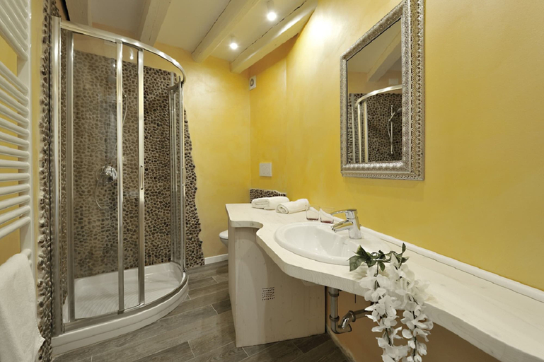 Bathroom 3, Ca Forner - Cannaregio Apartment by Wonderful Italy, Venezia