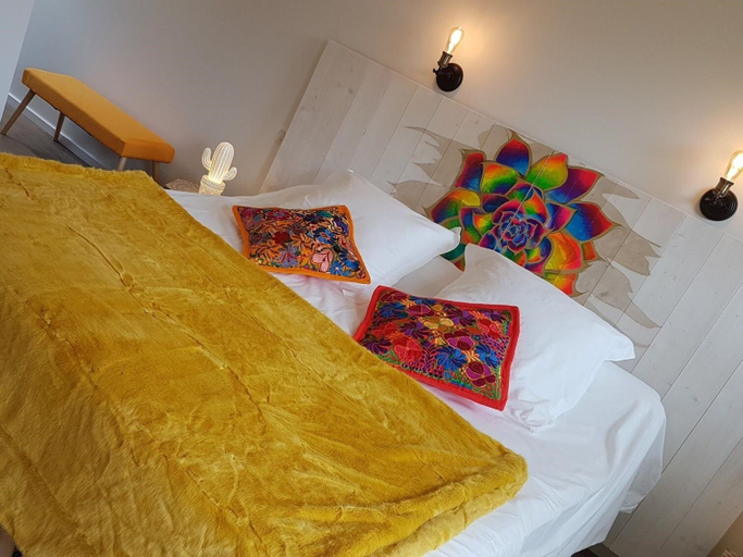Bedroom 4, Asinerie Kuleni, Pyrénées-Orientales