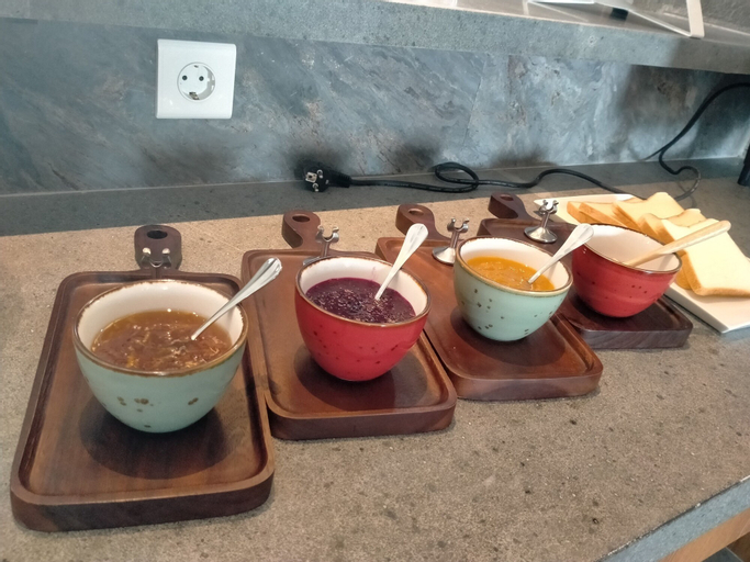 Food & Drinks 29