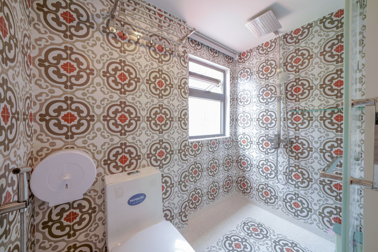 Bathroom 5, Son Trang Hotel Hoi An, Da Nang