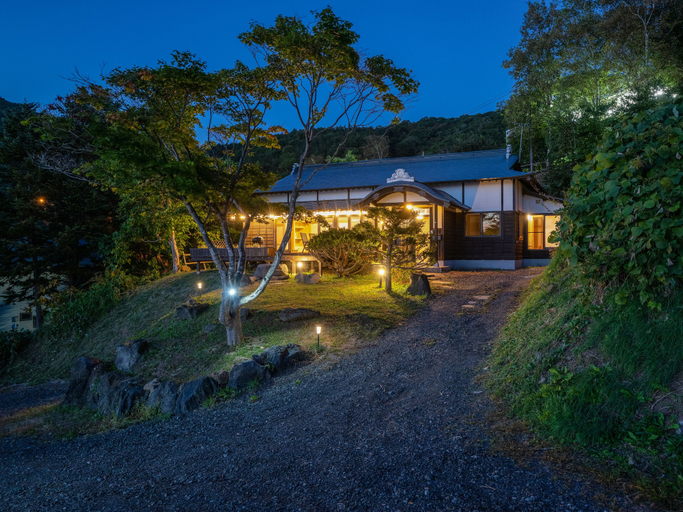 Exterior & Views 2, Toya Cliff House, Tōyako