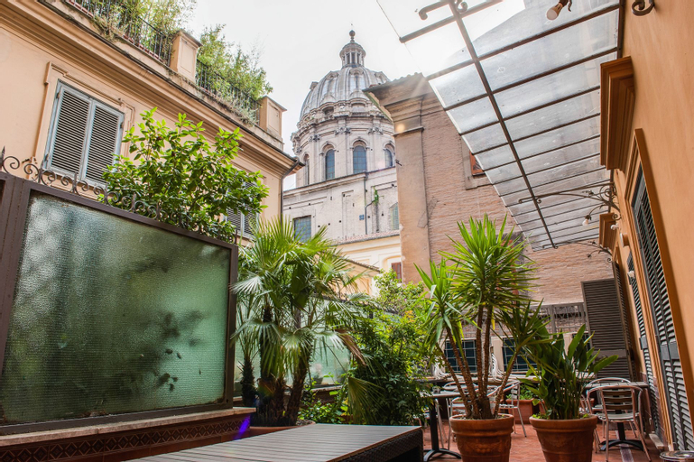Exterior & Views 2, Lh Royal Suites, Rome