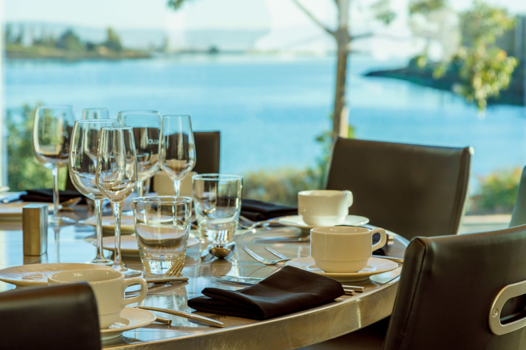 Food & Drinks 5, AC Hotel by Marriott San Francisco Airport Oyster Point/Waterfront, San Mateo