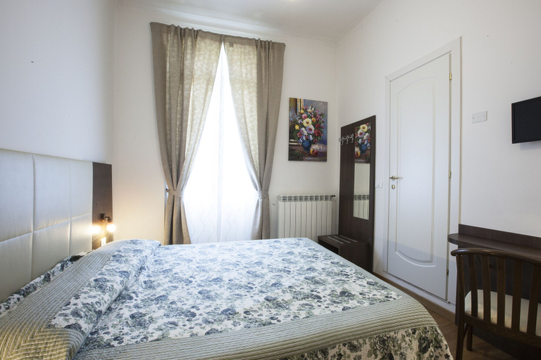 Bedroom 4, Albergo Amalfi Milano, Milano