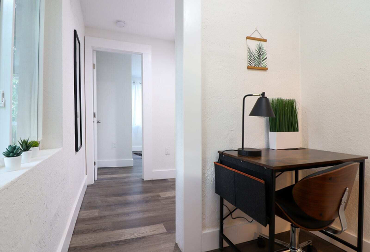 Others 5, Wynwood Apartments, Miami-Dade