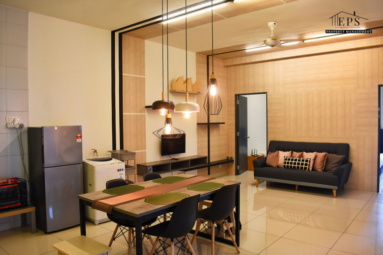 Others 5, Damen Homestay, Subang Jaya