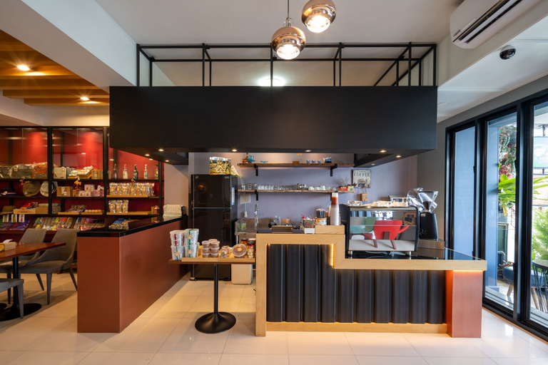 Food & Drinks 5, The Iconic Hotel, Muang Ranong